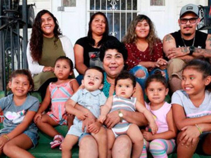 Hayda Rapalo and family